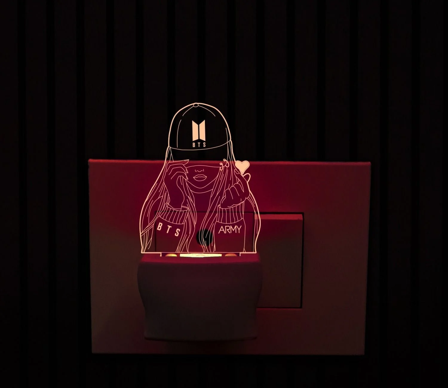 Giftkidukan TABLE LAMP40GKD-SUKUNA098 Night Lamp (22 cm, Multicolor)